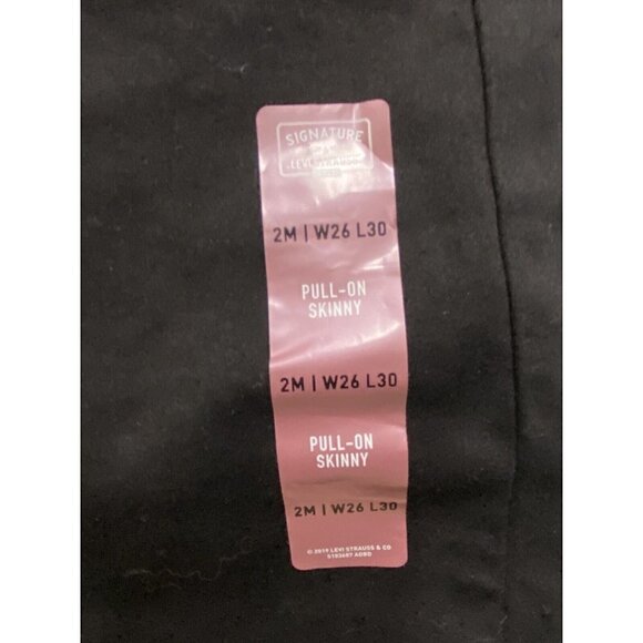 Signature by Levi Strauss&Co Gold Label Totally Shaping Pull-On Skinny J… - Picture 5 of 7